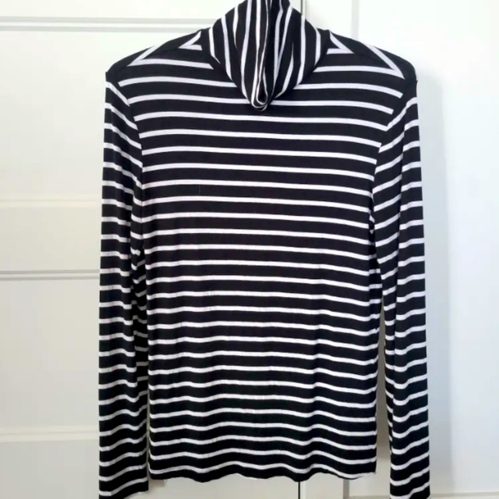 Dynamite lightweight turtle neck